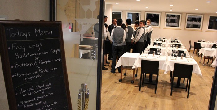 理诺士酒店旅游管理学院餐厅