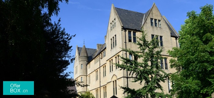 巴斯大学校园校园环境