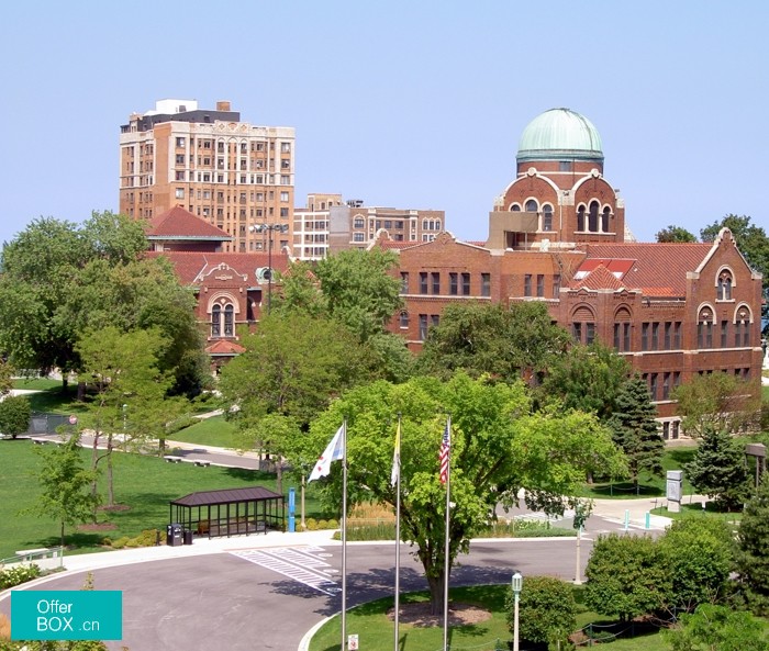 芝加哥洛约拉大学校园图校园环境